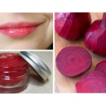 DIY LIP SCRUB FOR SOFT, PINK LIPS