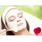 HOMEMADE DAIRY MASK FOR GLOWING SKIN