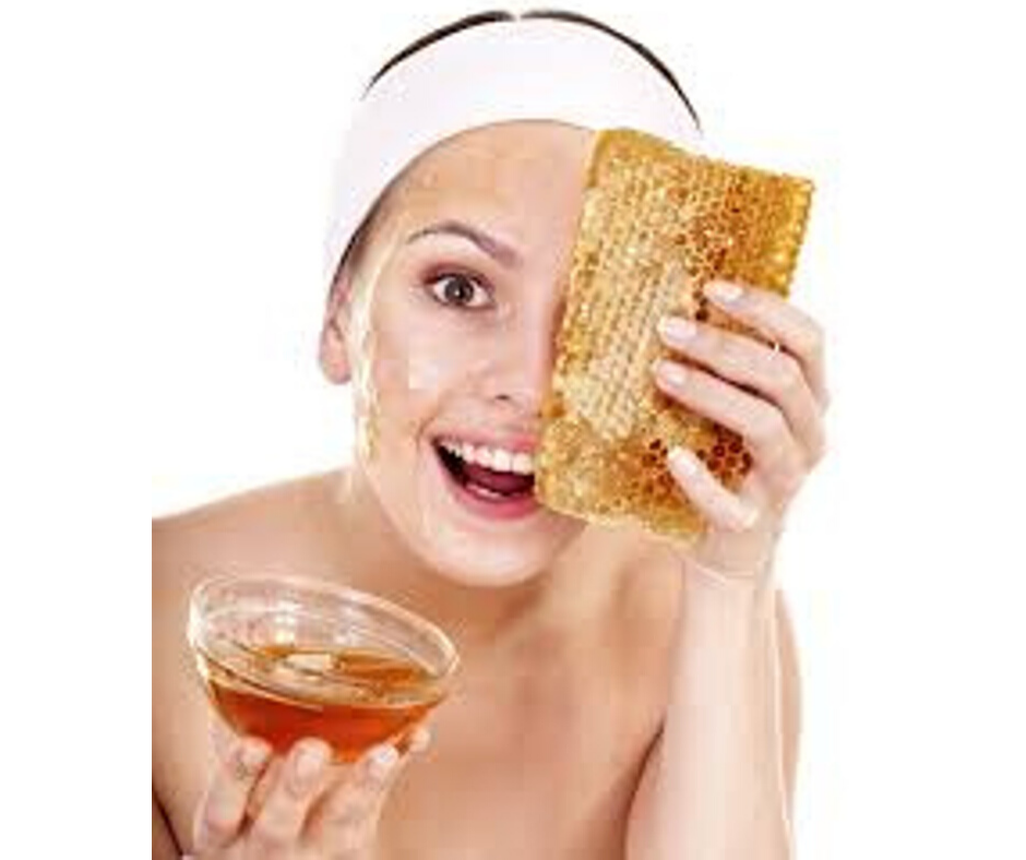 HOMEMADE HONEY MASK FOR GLOWING SKIN