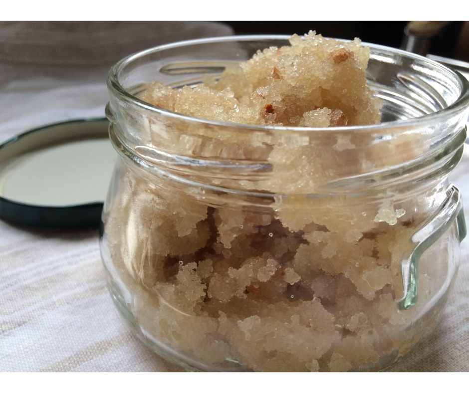 DIY ORGANIC SUGAR SCRUB FOR DRY SKIN
