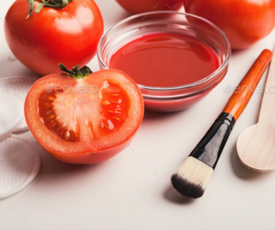 DIY TOMATO MASK FOR GLOWING SKIN