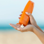 DIY SUNSCREEN TO PROTECT SKIN FROM SUN
