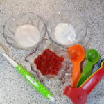 DIY STRAWBERRY TEETH WHITENER